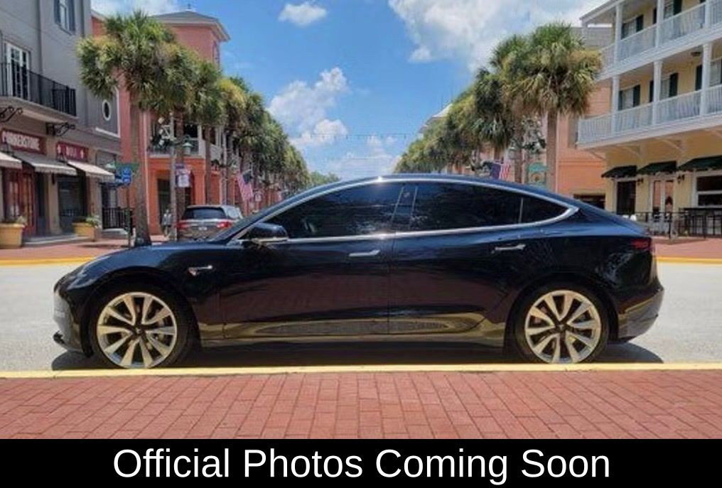 2018 Tesla Model 3 Base's photo