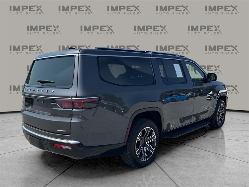 2024 Jeep Wagoneer L Series II photo 5