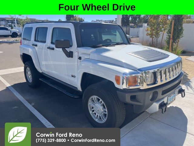 2009 Hummer H3 Base