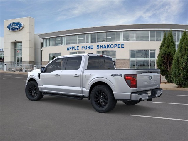 2025 Ford F-150 XLT photo 2