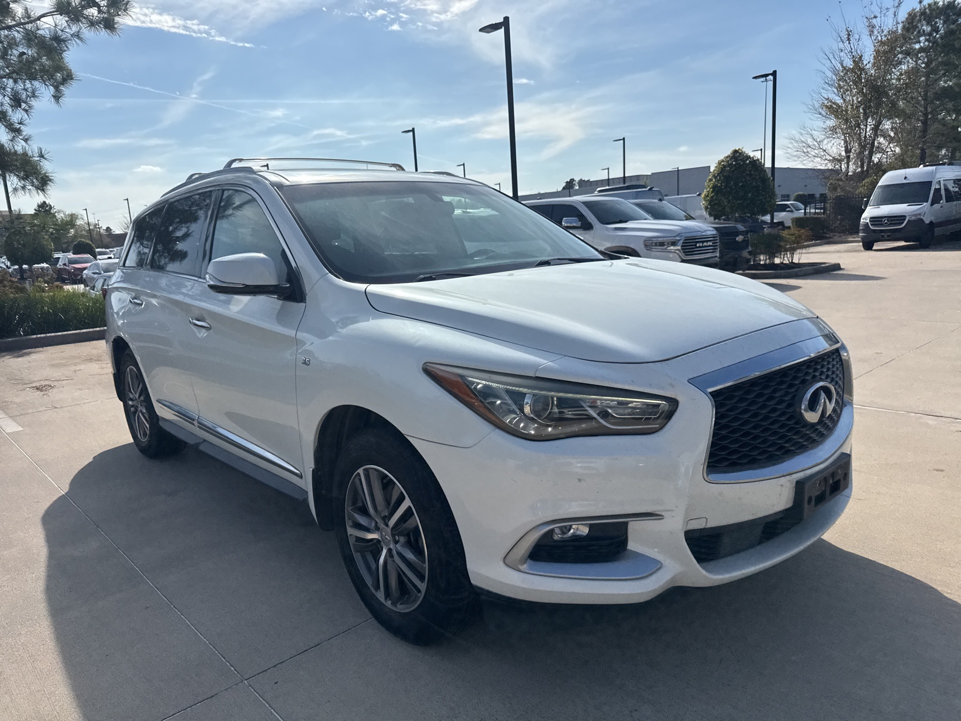 2016 INFINITI QX60 Base