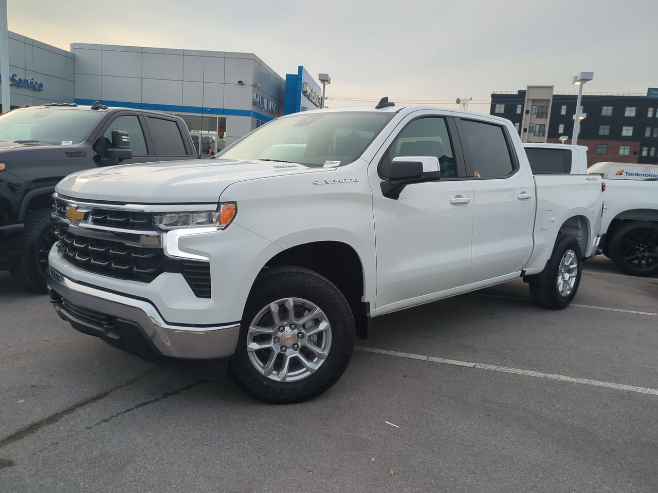 2026 Chevrolet Silverado 1500 LT's photo