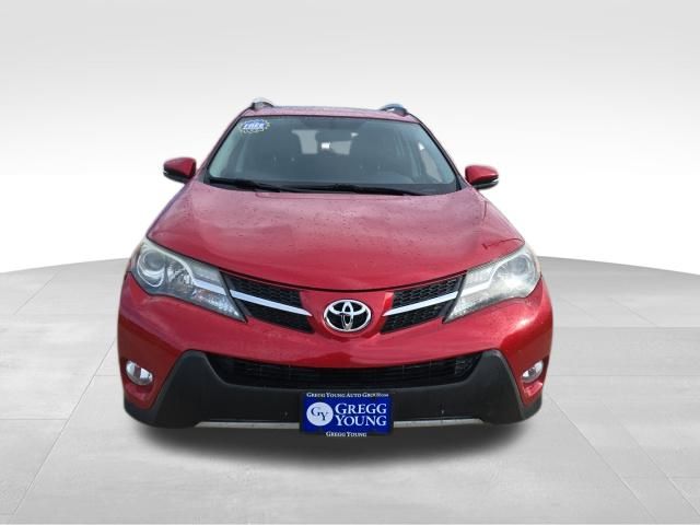 2015 Toyota RAV4 XLE photo 3