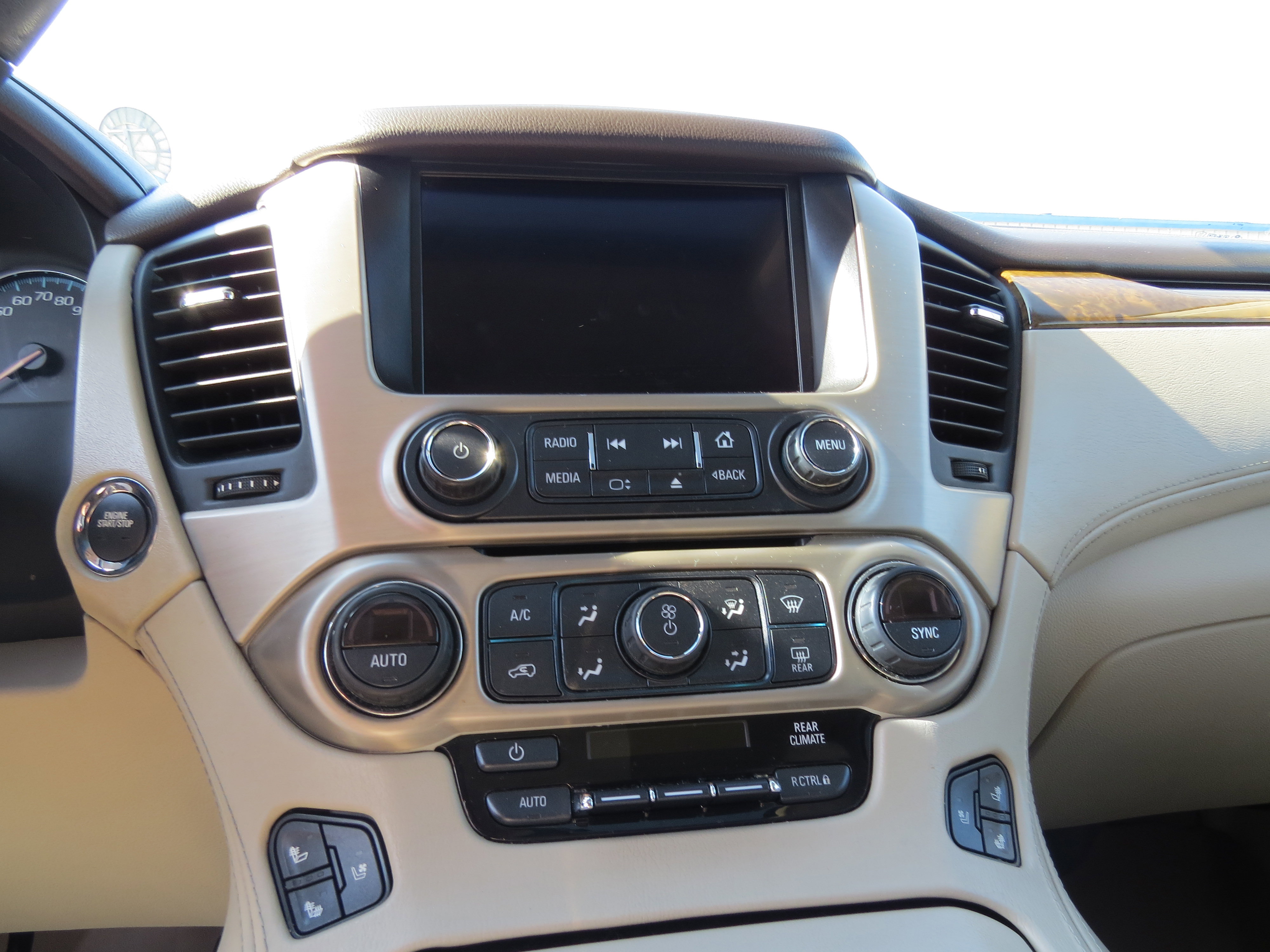 2017 Gmc Yukon XL Denali photo 13