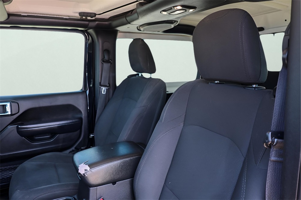 2019 Jeep Wrangler Sport S photo 10