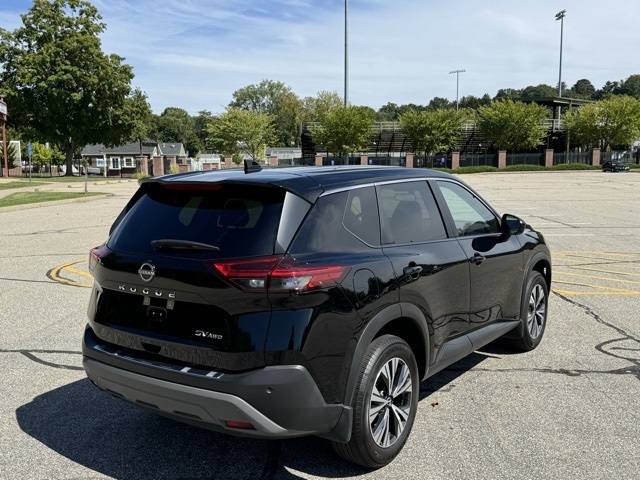 2023 Nissan Rogue SV photo 4