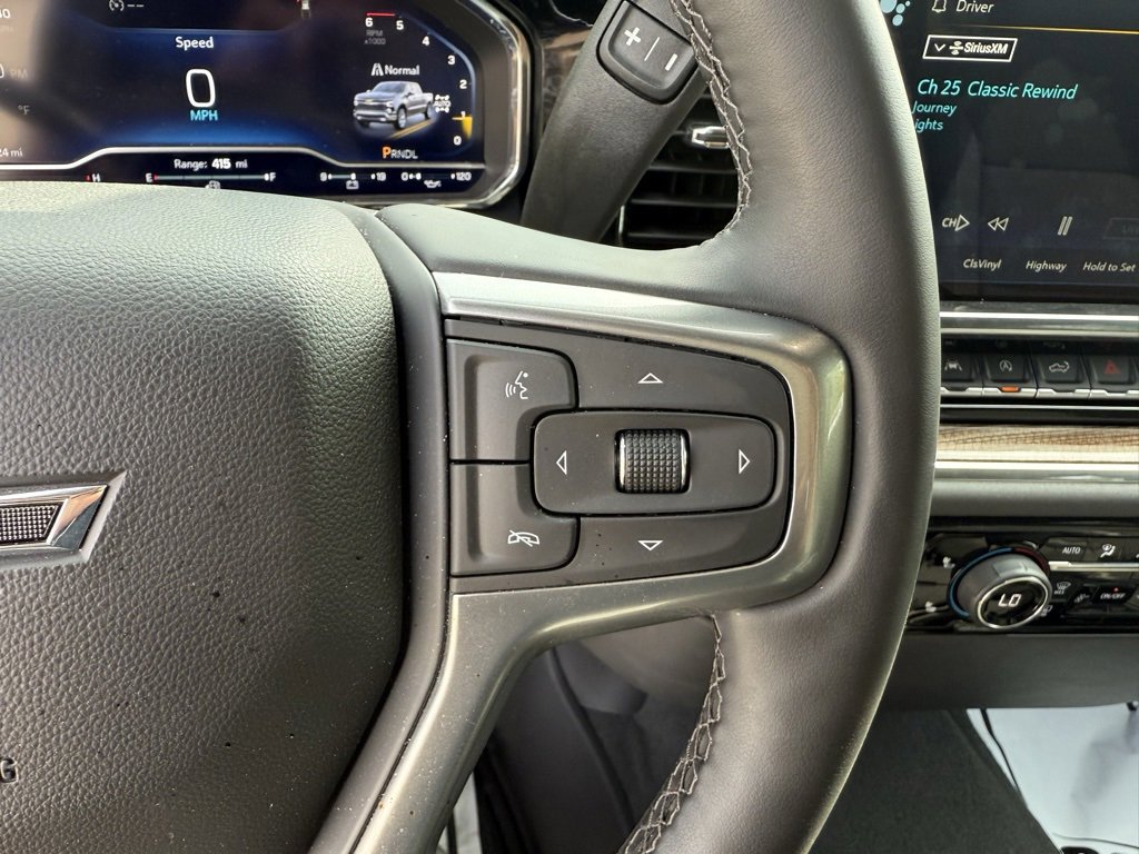 2025 Chevrolet Silverado 1500 RST photo 15