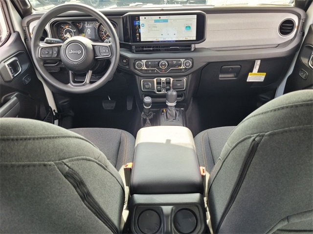 2025 Jeep Wrangler Sport photo 13
