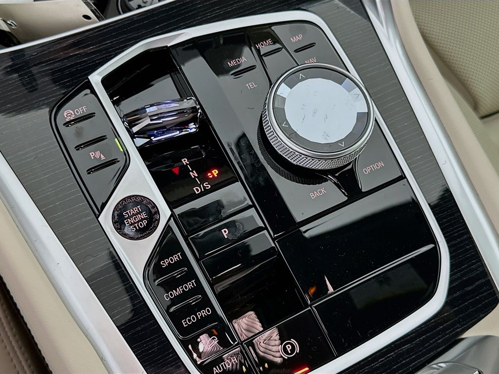 2026 Bmw X6 photo 14