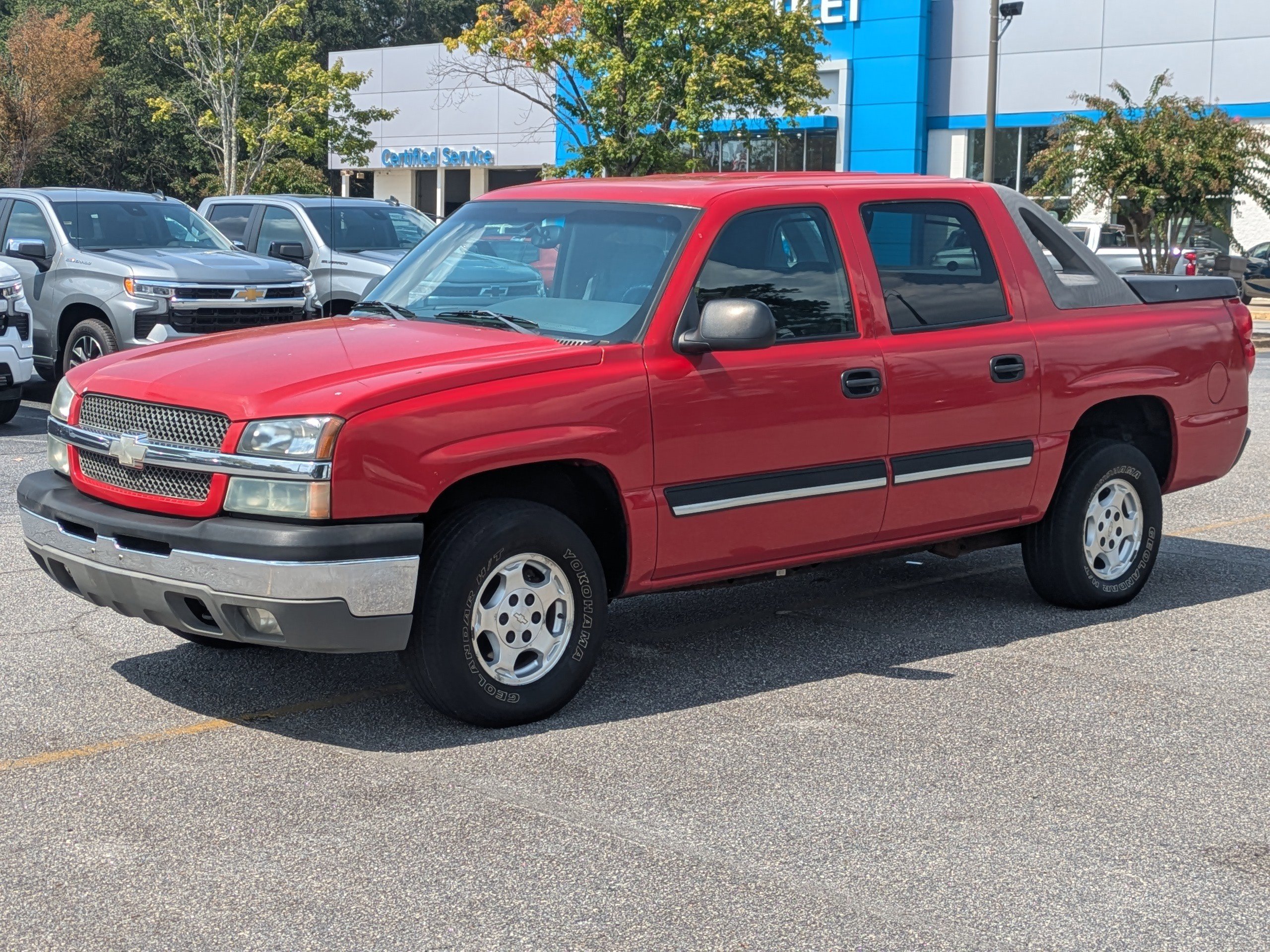 2004 Chevrolet Avalanche photo 8