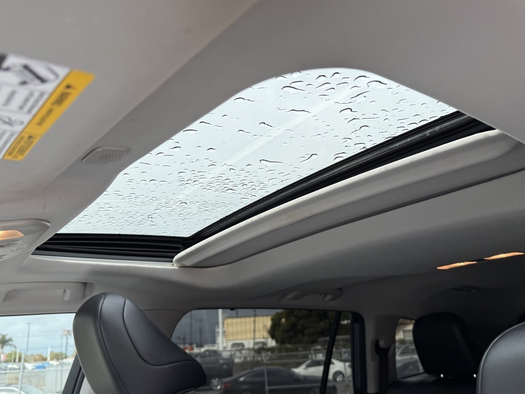 2023 Toyota Highlander XLE photo 21