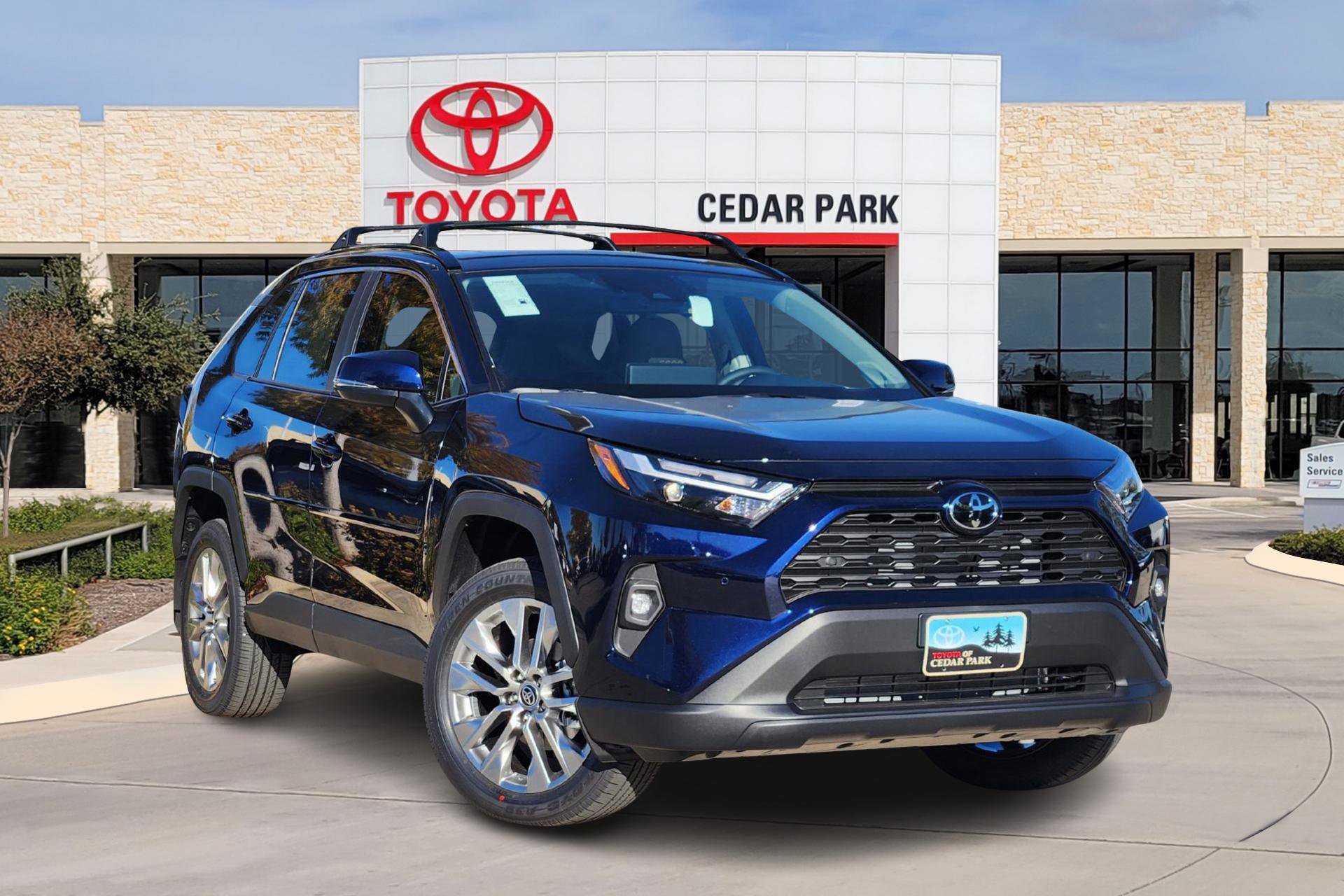 2025 Toyota RAV4 XLE Premium's photo