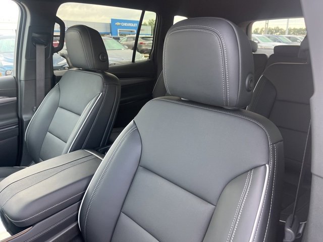 2025 Buick Enclave Preferred photo 19