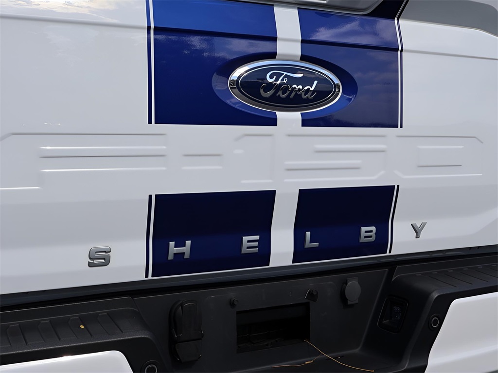 2023 Ford F-150 Lariat photo 8