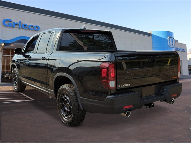 2026 Honda Ridgeline TrailSport photo 3