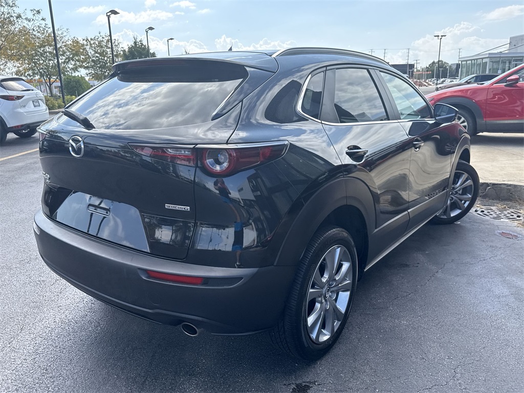 2022 Mazda CX-30 2.5 Select photo 3