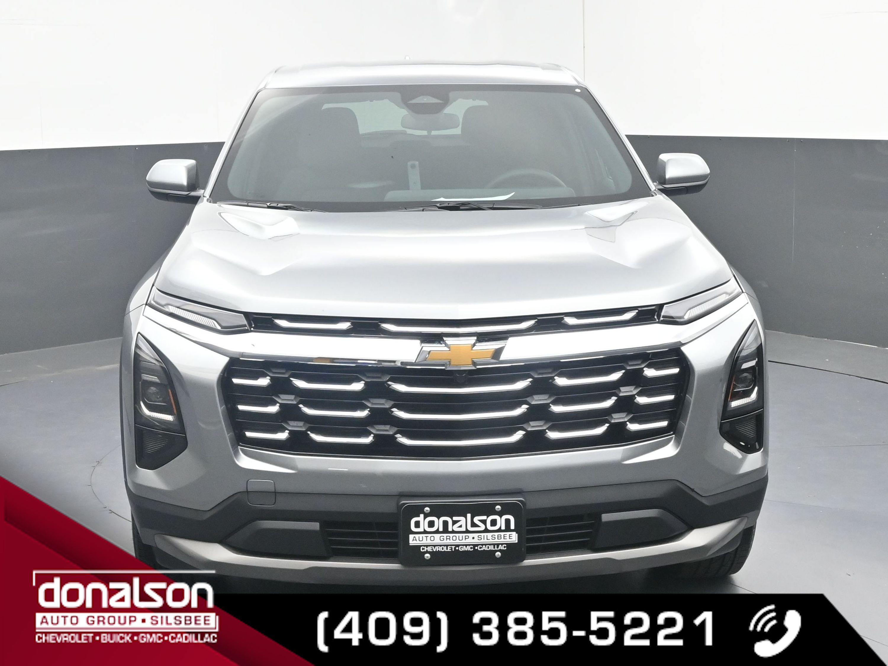 2026 Chevrolet Equinox LT photo 2