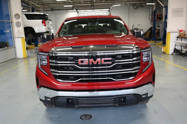 2026 Gmc Sierra 1500 SLT photo 2