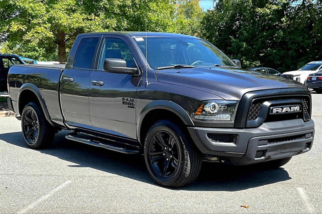 2023 Ram 1500 Classic Warlock photo 2