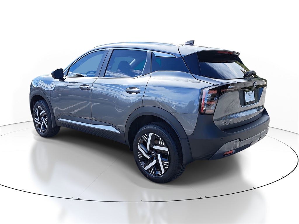 2026 Nissan Kicks SV photo 3