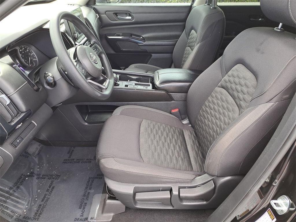 2022 Nissan Pathfinder S photo 20