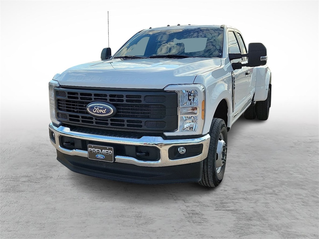 2024 Ford F-350 XL photo 4