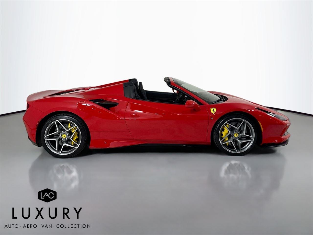 2022 Ferrari F8 Spider photo 3