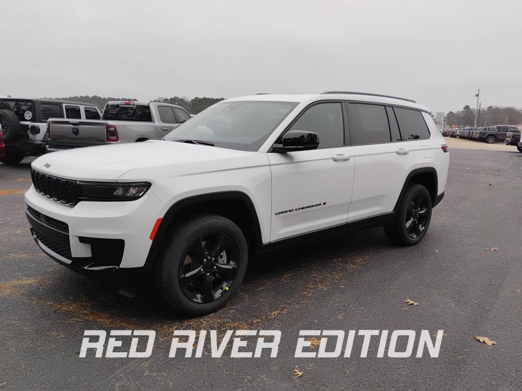 2025 Jeep Grand Cherokee L Altitude's photo