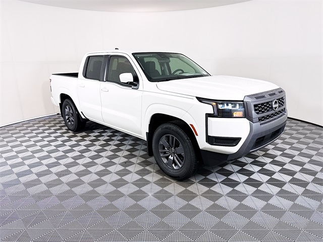 2026 Nissan Frontier SV's photo