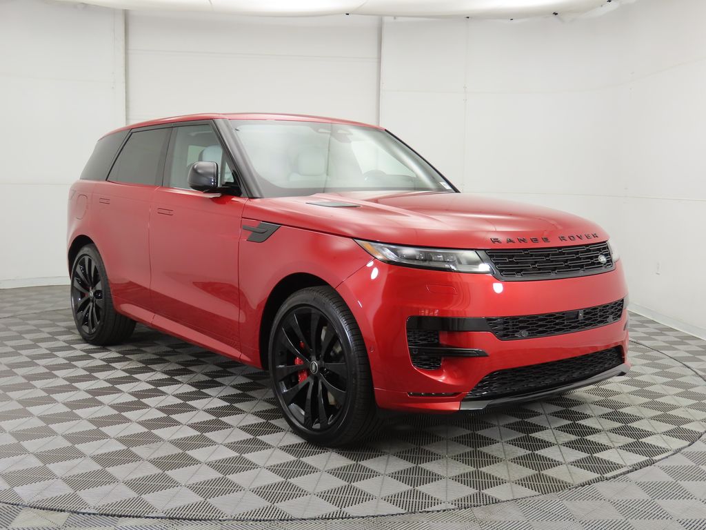 2025 Land Rover Range Rover Sport SE photo 3