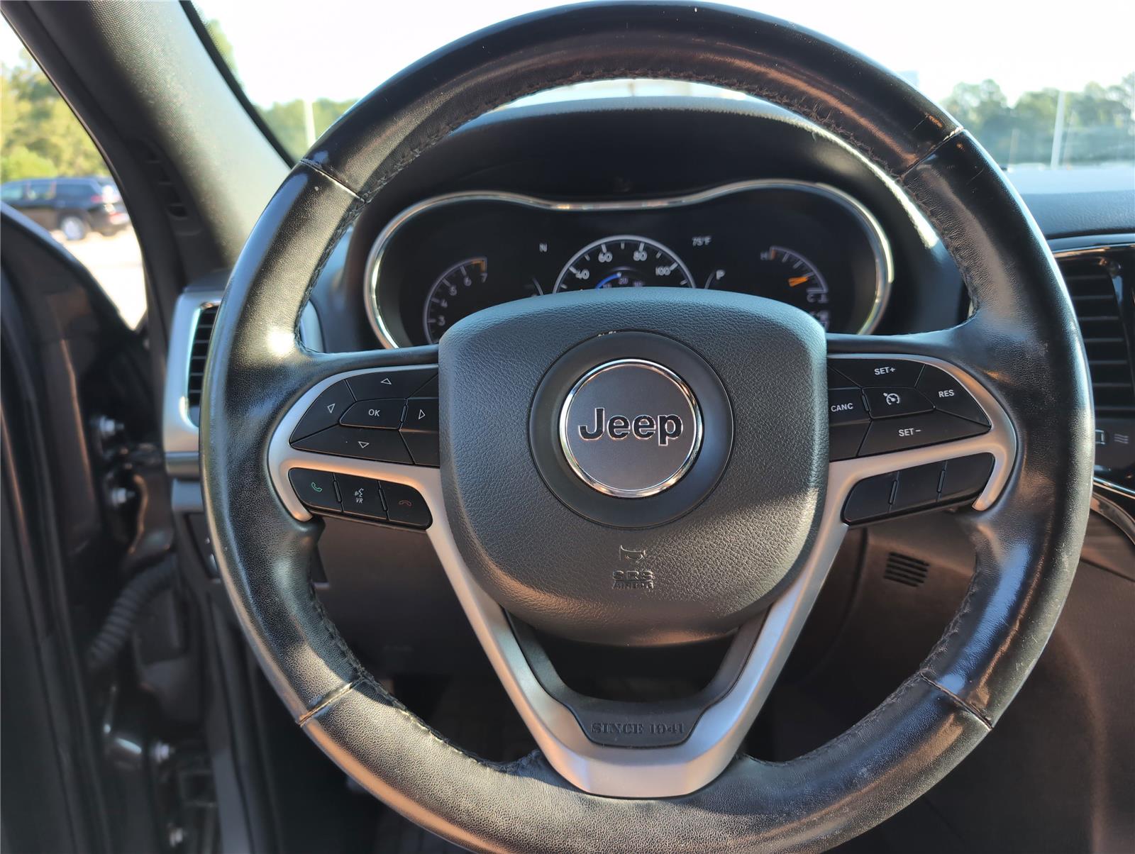2020 Jeep Grand Cherokee Altitude photo 15