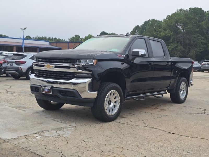 2020 Chevrolet Silverado 1500 LT photo 6