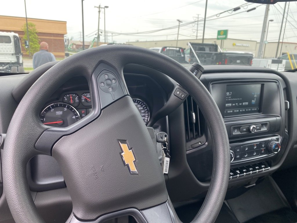 2023 Chevrolet Silverado 6500HD Work Truck photo 6