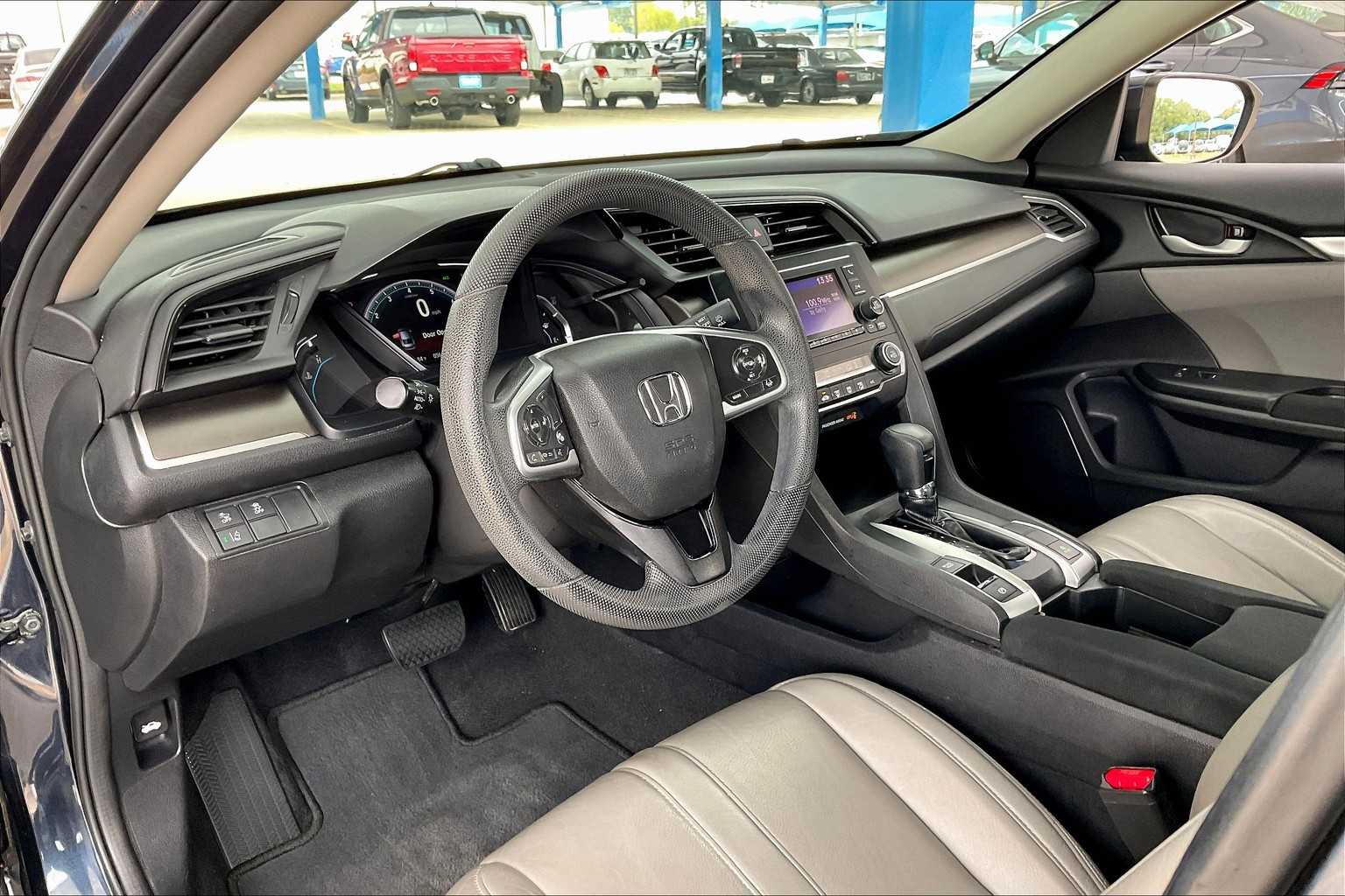 2020 Honda Civic LX photo 16