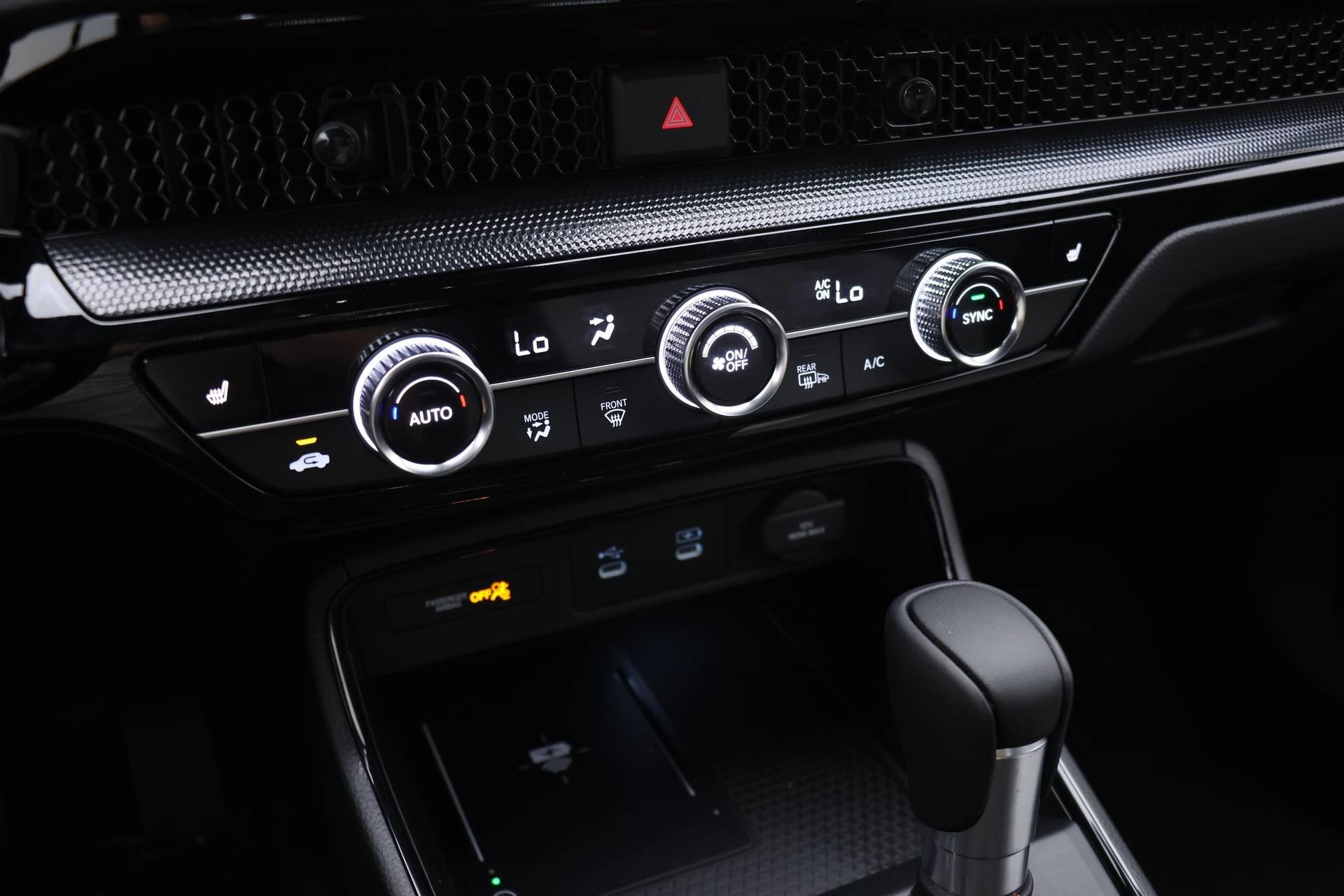 2026 Honda CR-V Hybrid Sport Touring photo 4