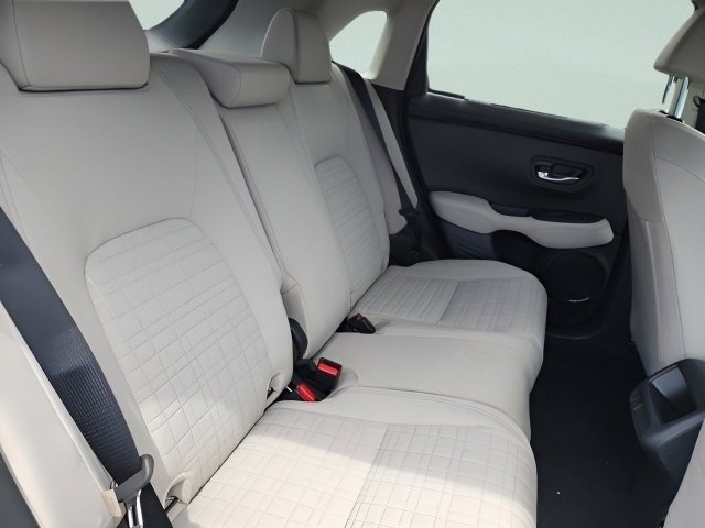 2026 Honda HR-V LX photo 14