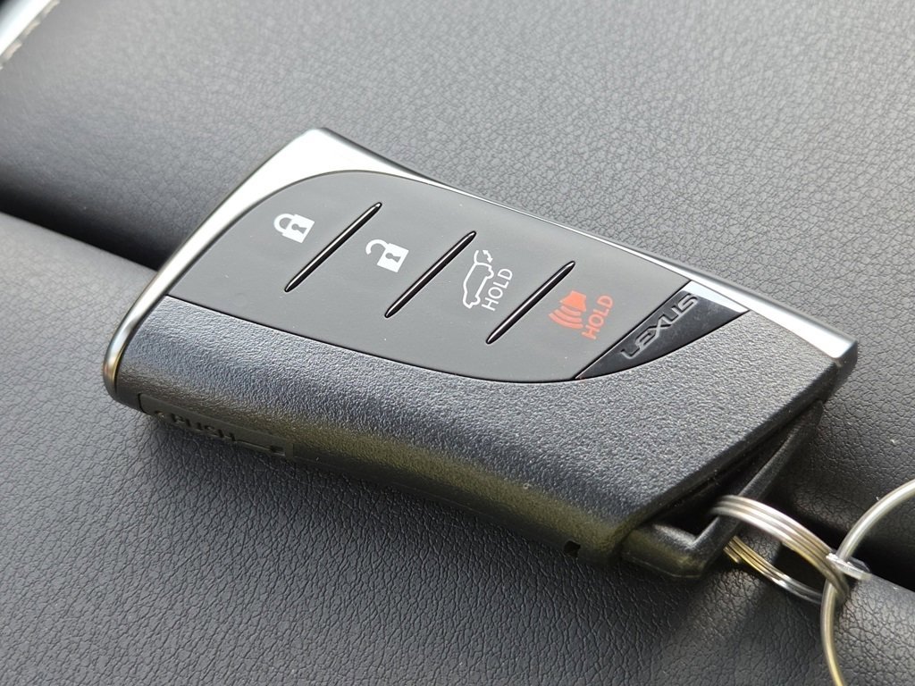 2026 Lexus TX 350 Luxury photo 36