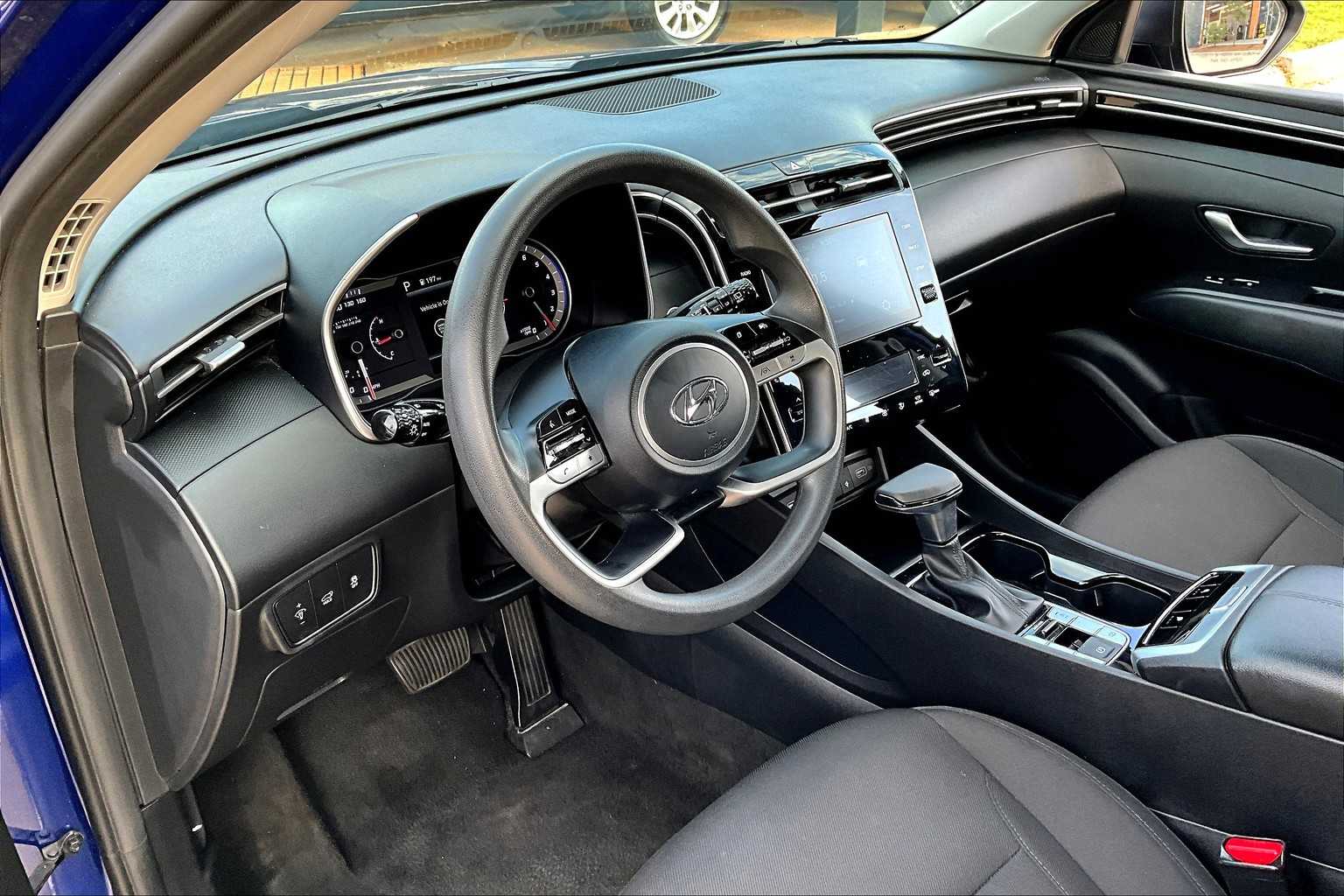 2024 Hyundai Tucson SEL photo 17