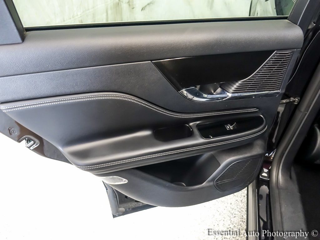 2022 LINCOLN CORSAIR - Image 21