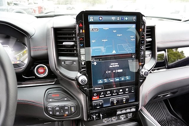 New 2026 Diamond Black Crystal Pearl-Coat Exterior Paint RAM RHO image 30