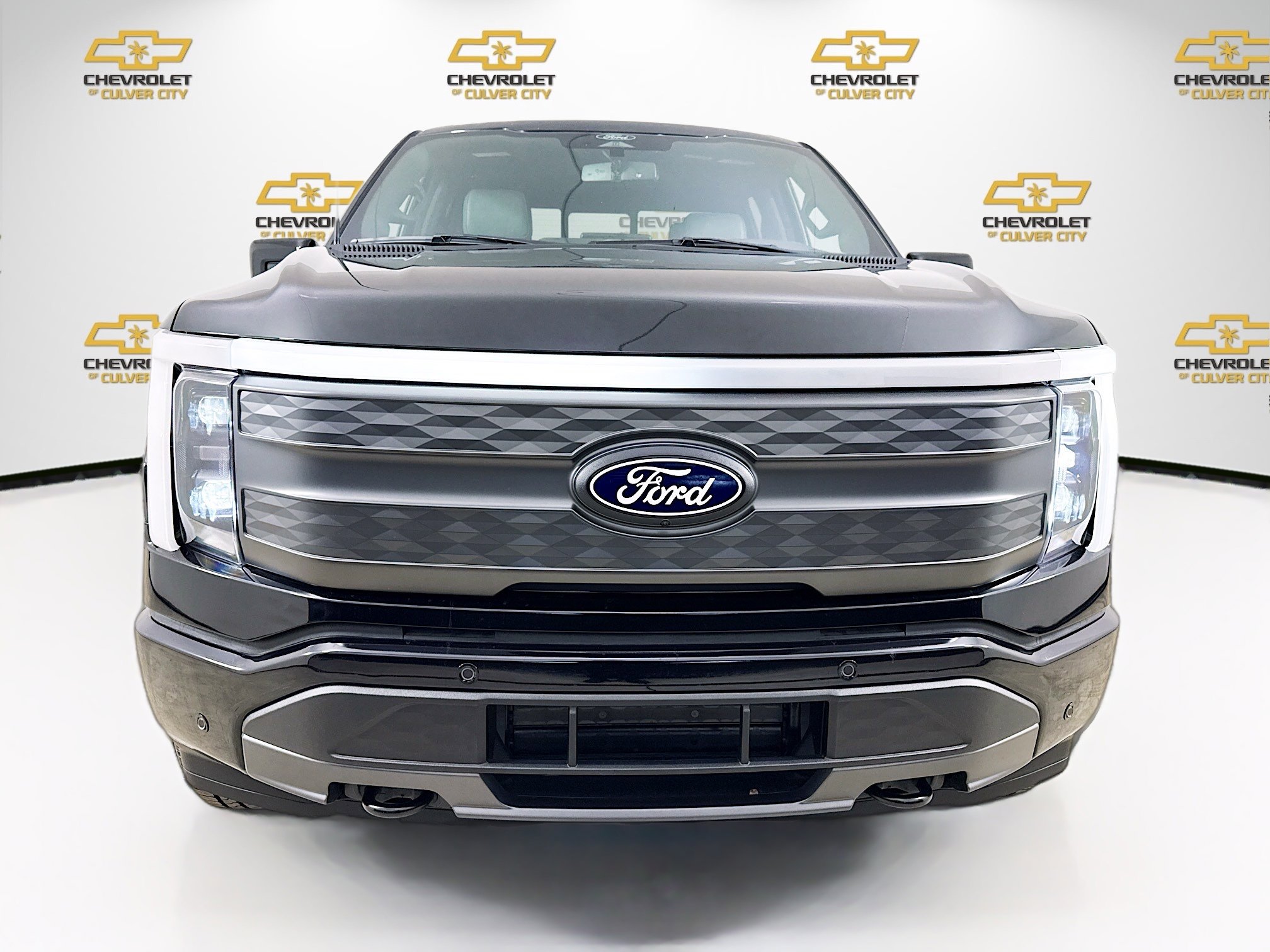 Used 2025 Ford F-150 Lightning Lariat with VIN 1FT6W5L74SWG24186 for sale in Culver City, CA