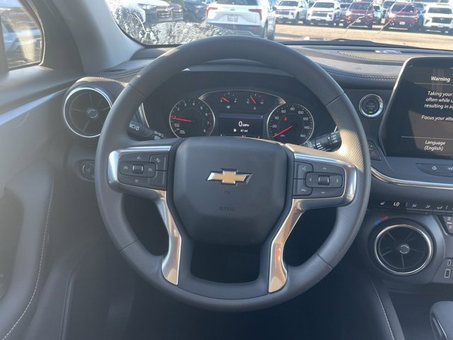 2025 Chevrolet Blazer 2LT photo 12