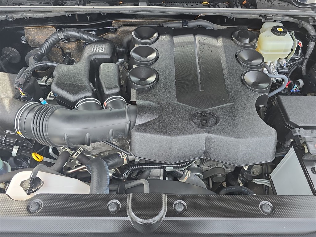2021 Toyota 4Runner SR5 Premium photo 31