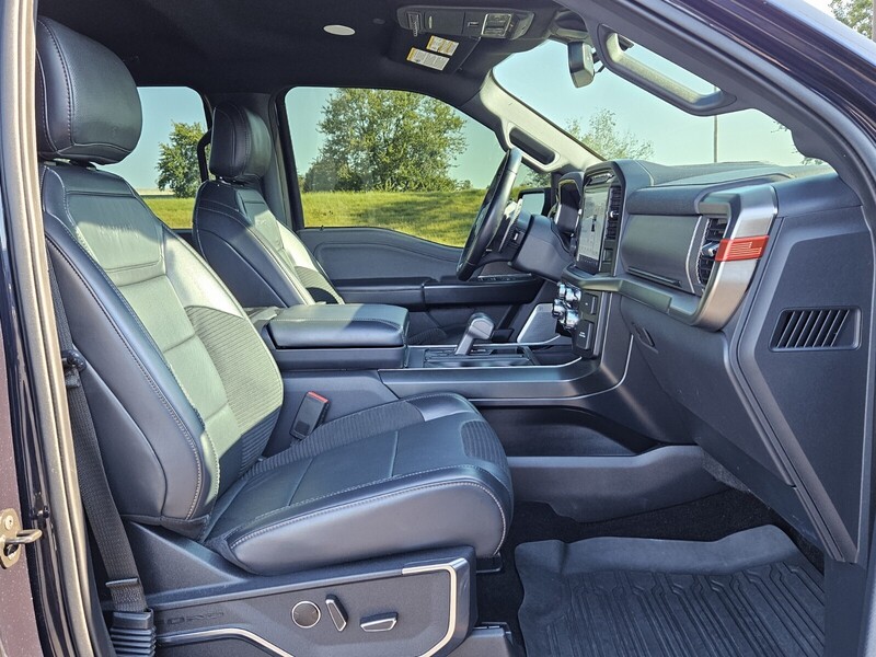 2021 Ford F-150 Raptor photo 16