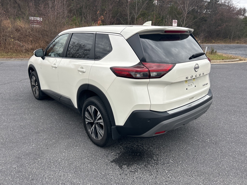 2023 Nissan Rogue SV photo 3