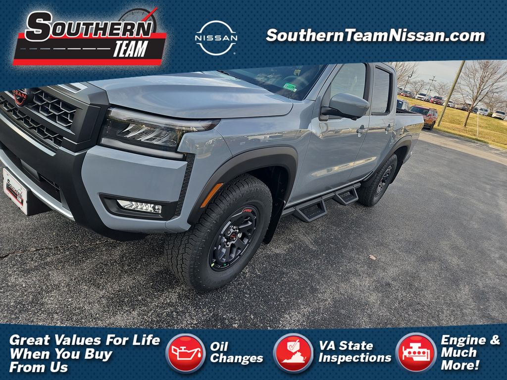 2026 Nissan Frontier PRO-4X's photo
