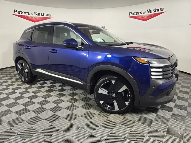 2025 Nissan Kicks SR AWD's photo