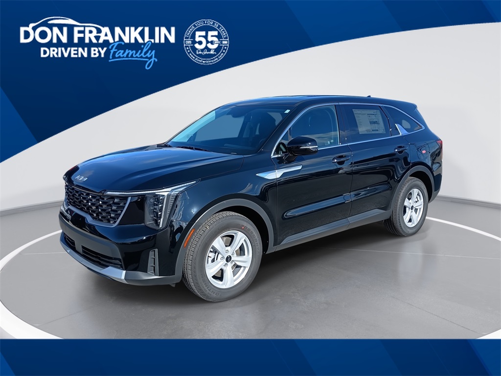 2026 Kia Sorento LX's photo
