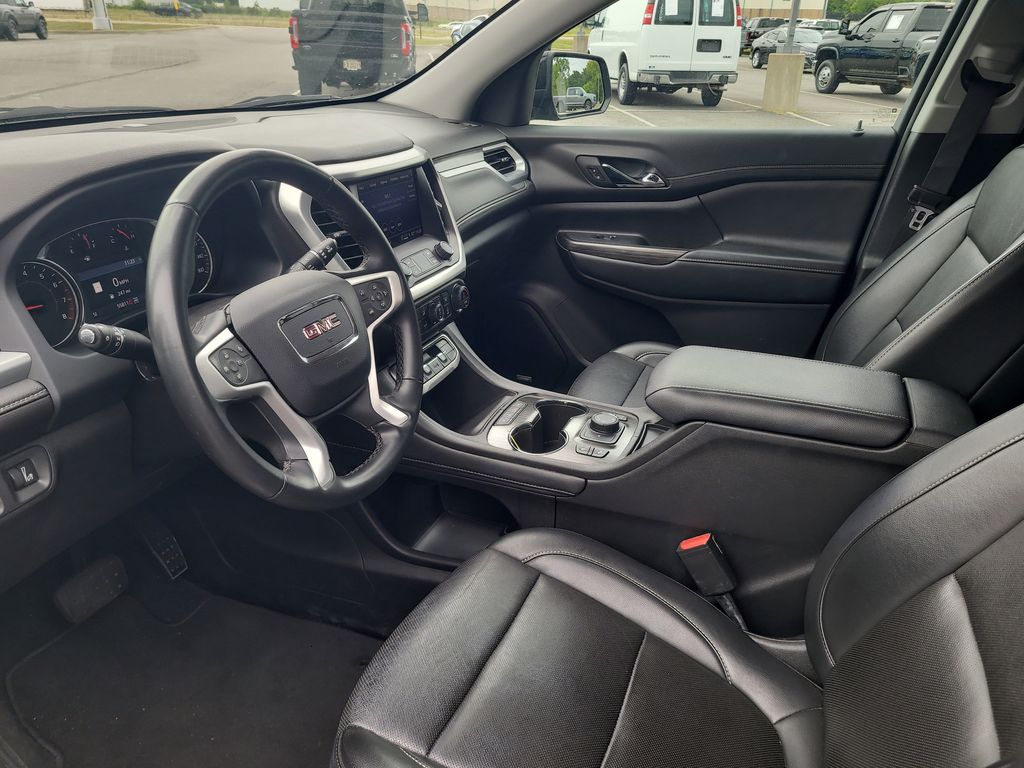 2023 Gmc Acadia SLT photo 10