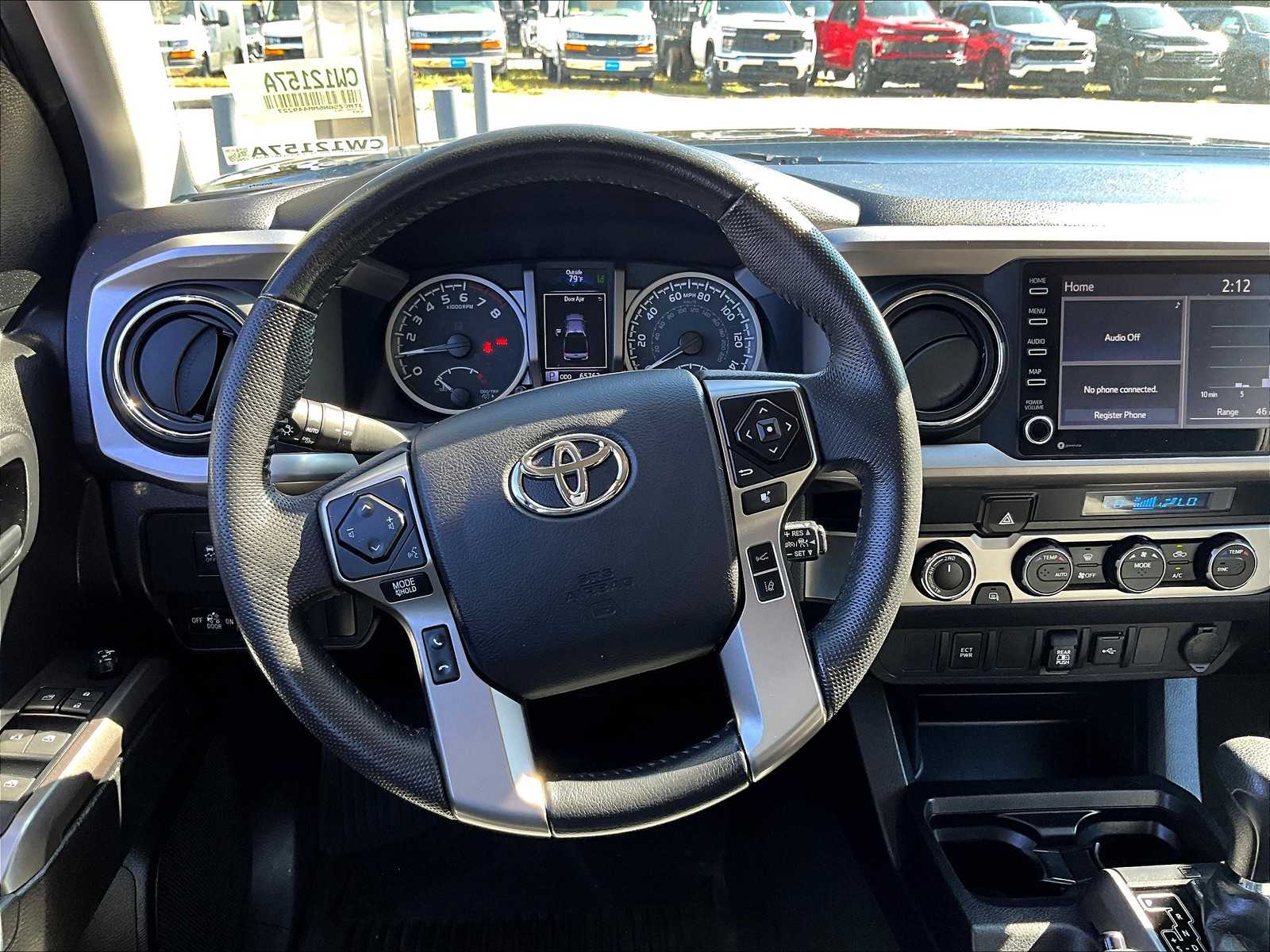 2021 Toyota Tacoma SR5 photo 17